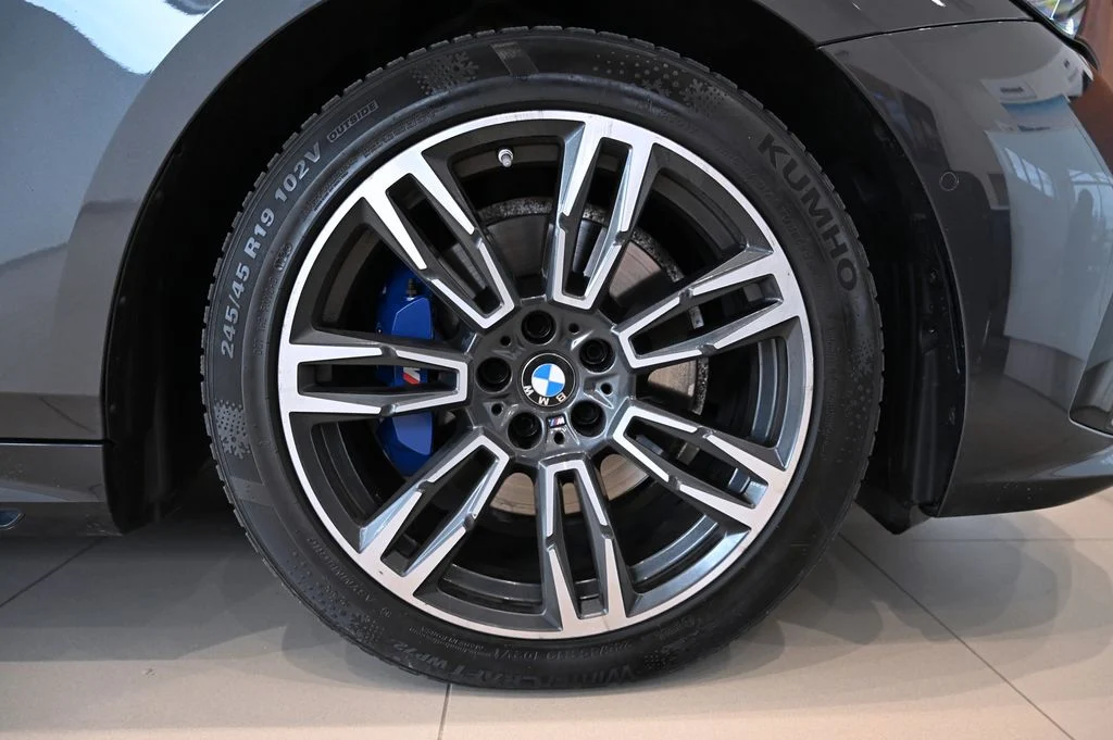 520i