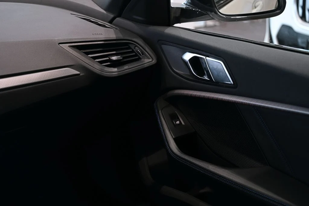 218i
