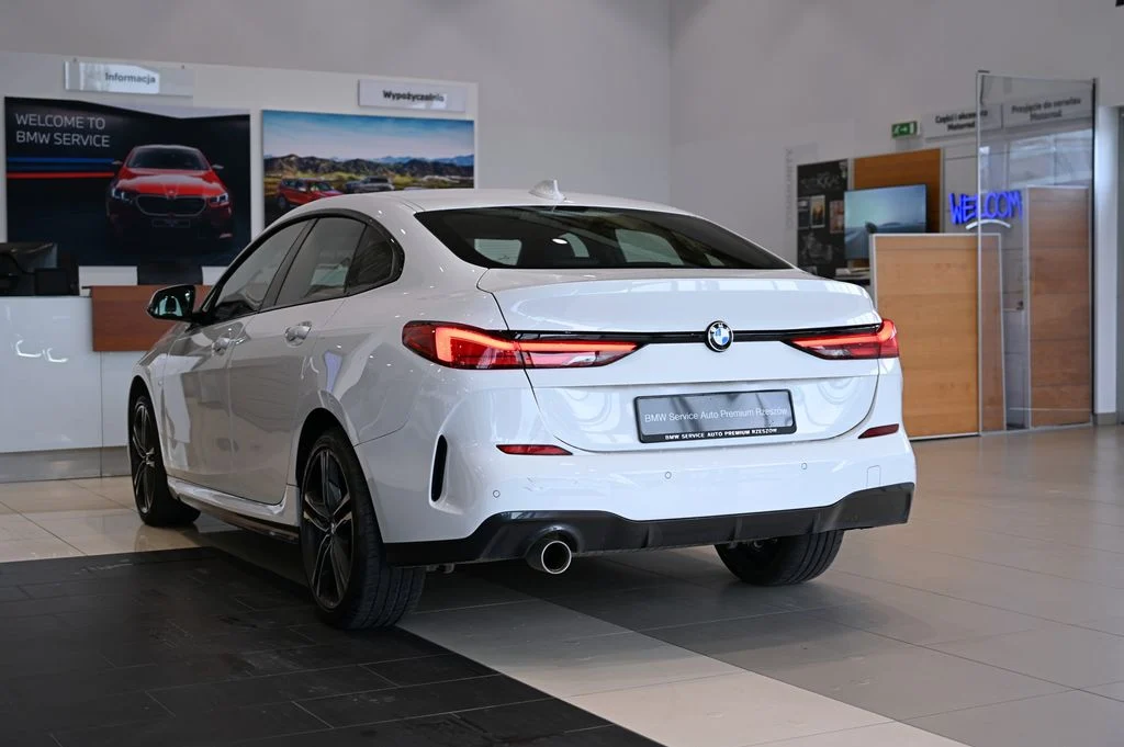 218i