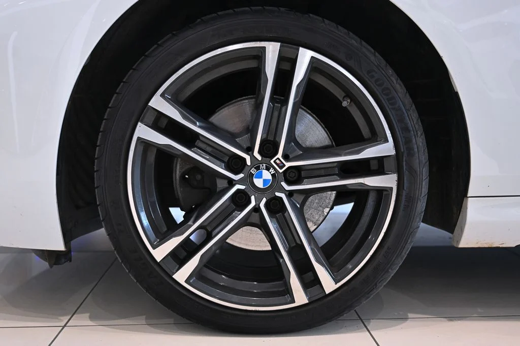 218i