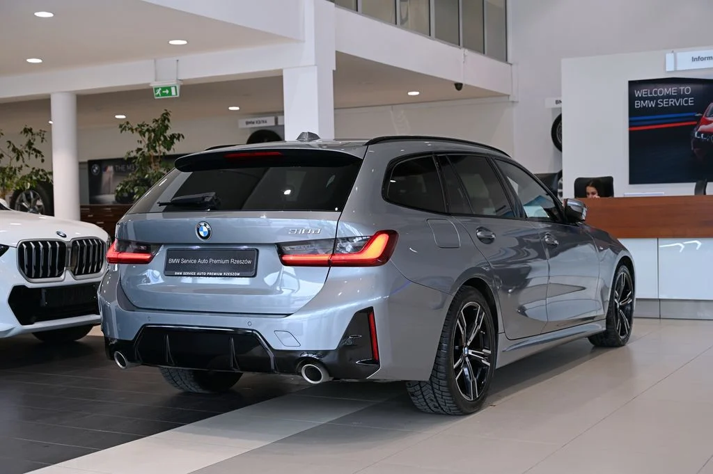 318d