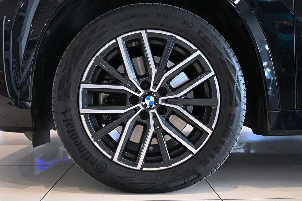 X1 xDrive23i
