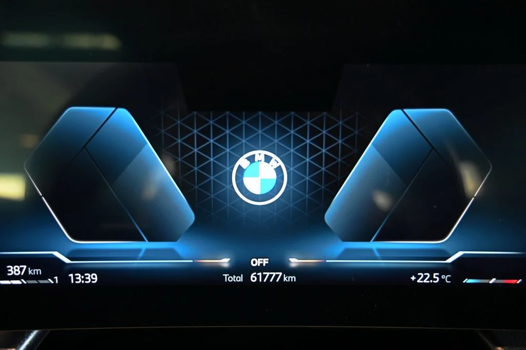X1 xDrive23i