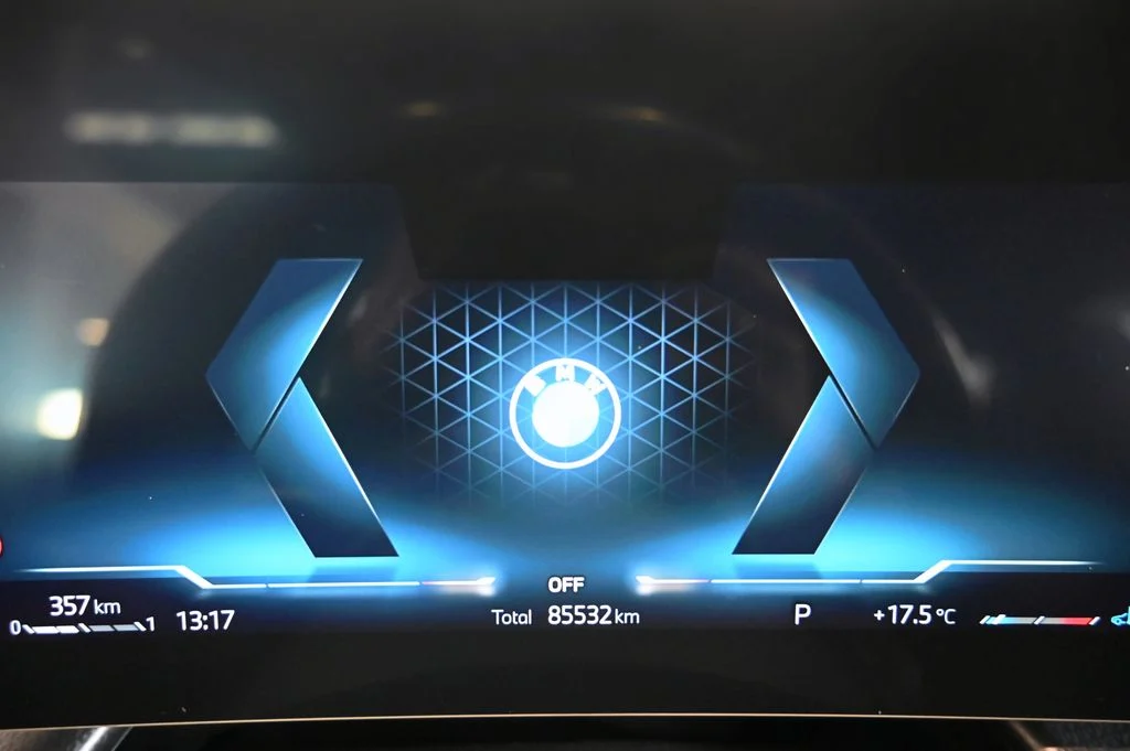 X1 xDrive23d
