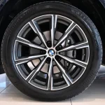 X5 xDrive 30d LCI