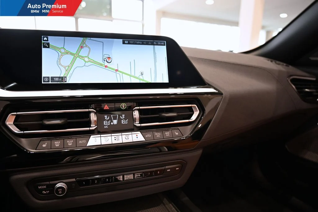 Z4 sDrive20i