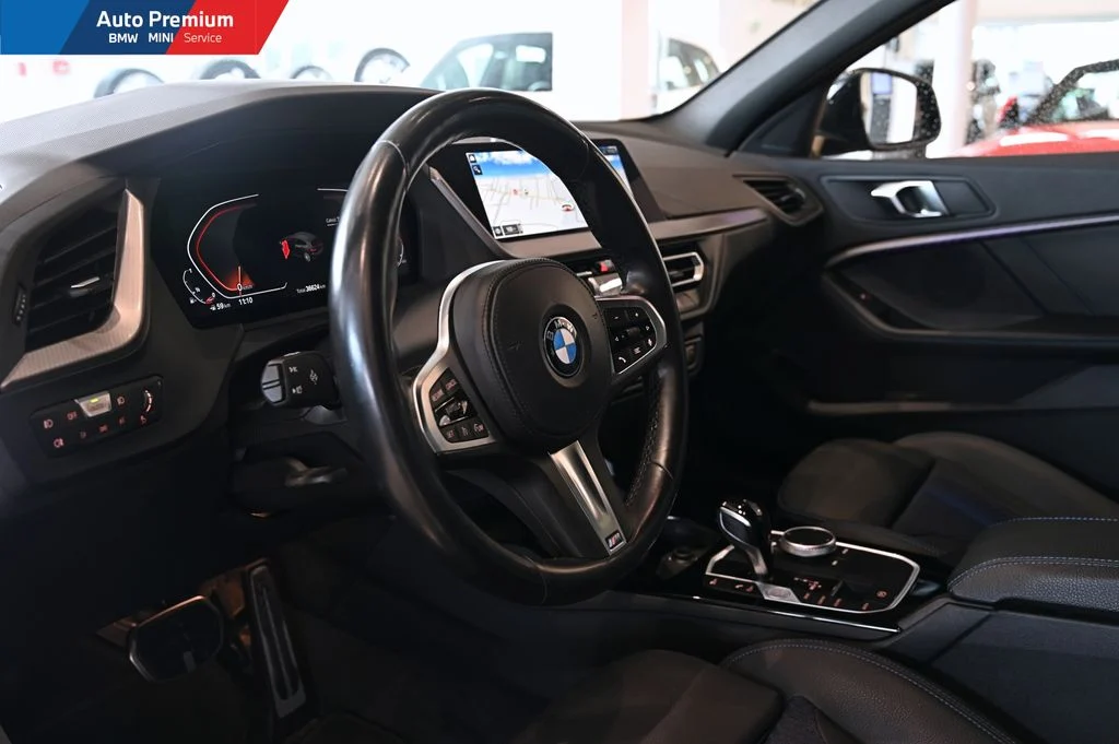 118i