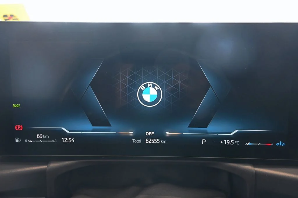 318d