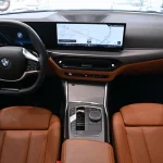 318i Touring