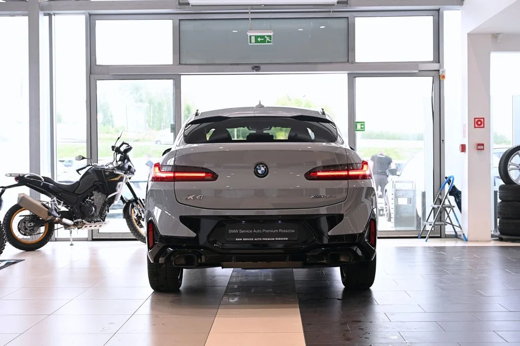 X4 xDrive30d