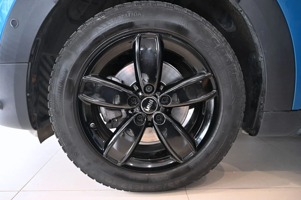 MINI Cooper ALL4