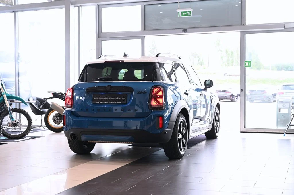 MINI Cooper ALL4