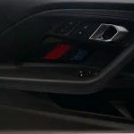 230i