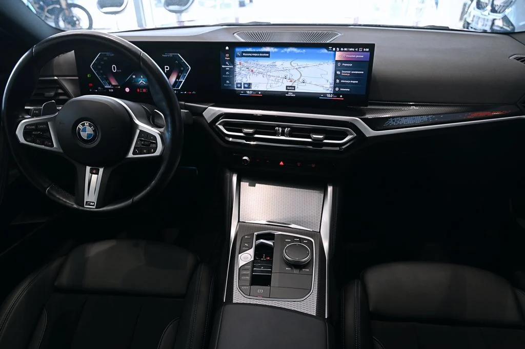 230i