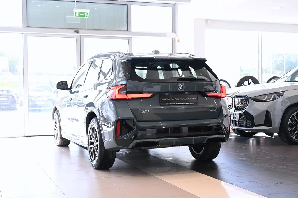 X1 xDrive23d