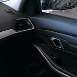 318i