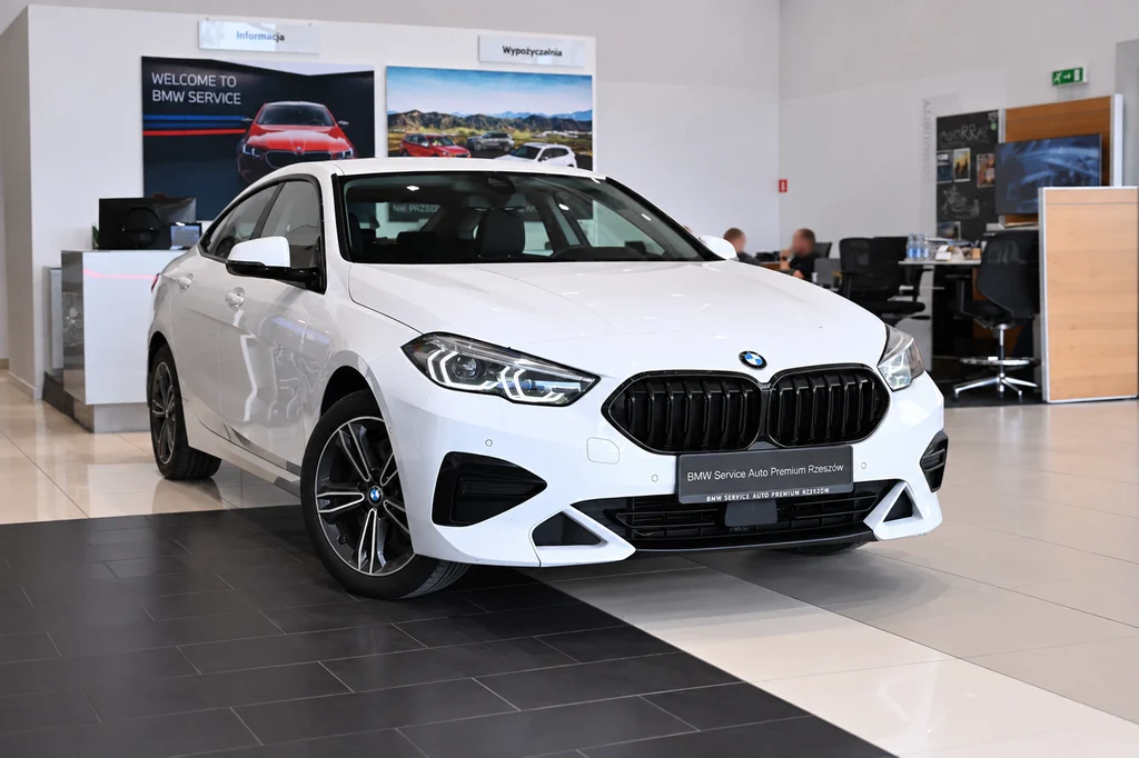 218d