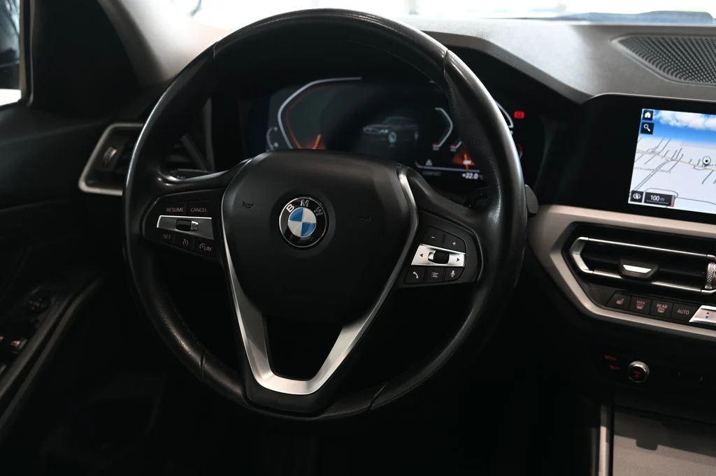 318i