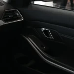 318i