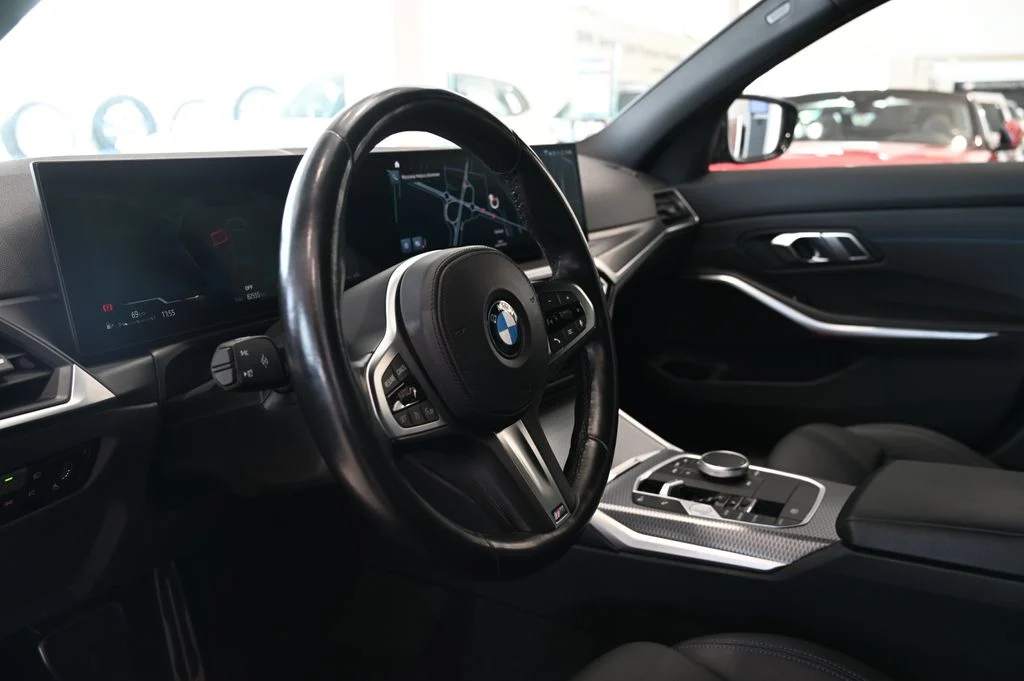 318d