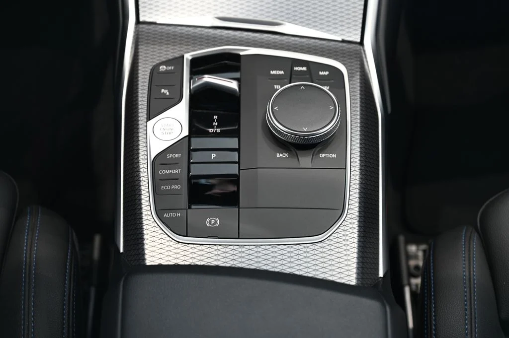 318d