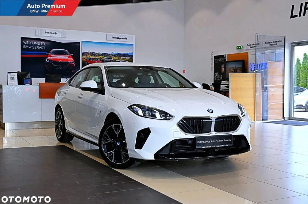 220i Gran Coupé