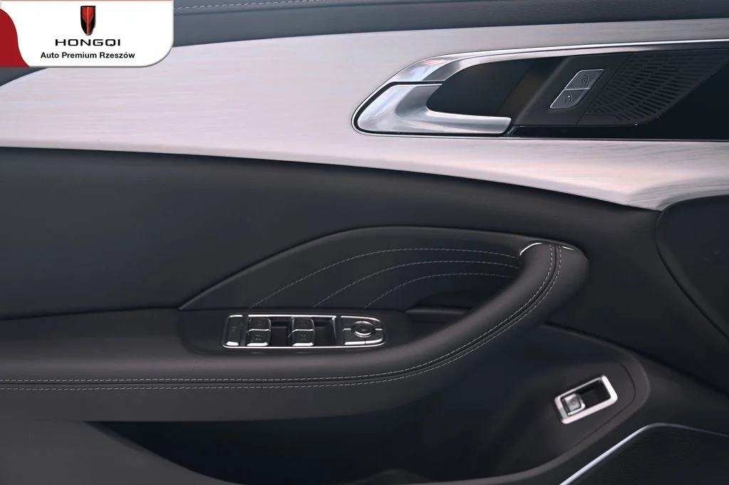Hongqi H5 2.0T AT