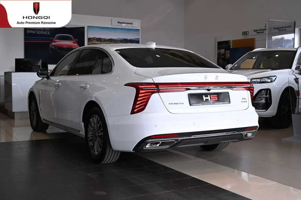 Hongqi H5 2.0T AT