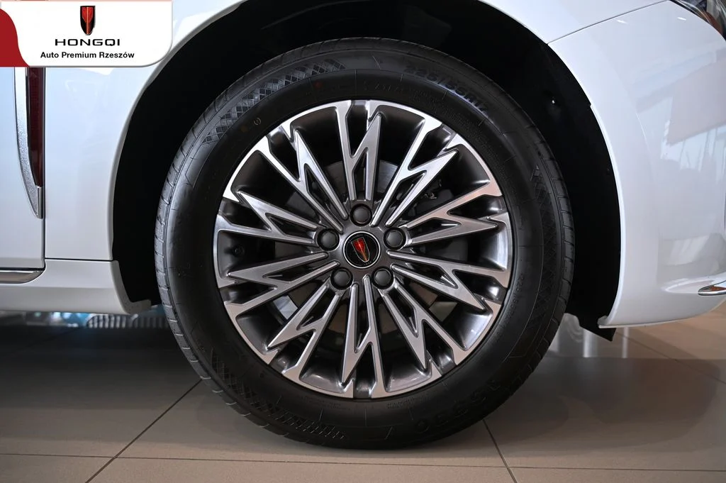 Hongqi H5 2.0T AT